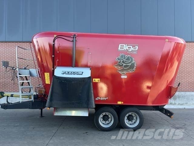 Peecon VME-240 Futtermischwagen