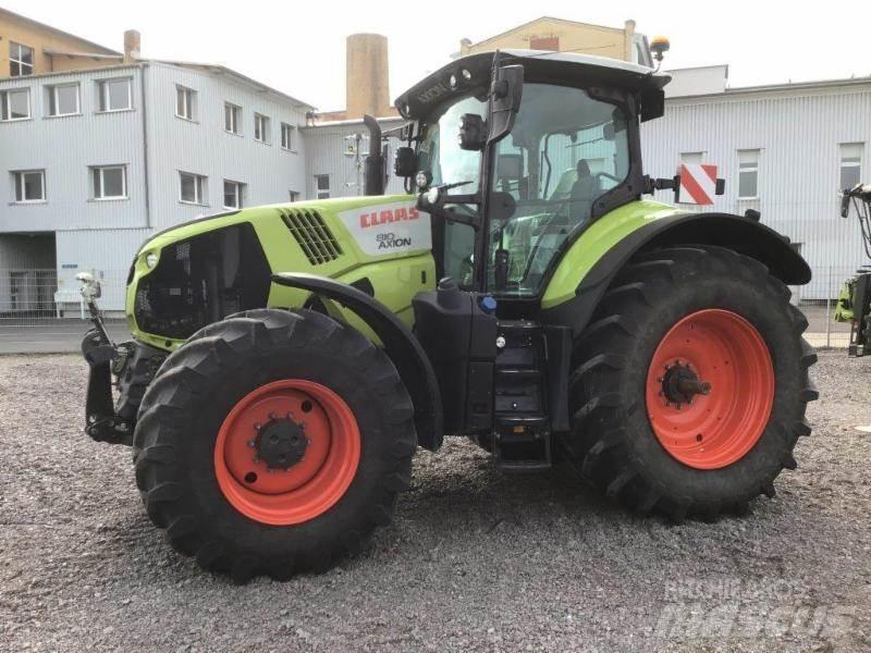 CLAAS AXION 810 Traktoren