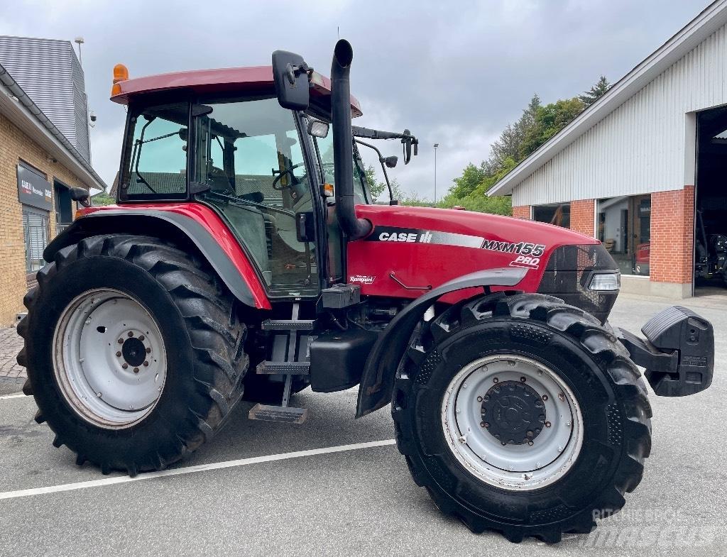 Case IH MXM 155 Pro Traktoren