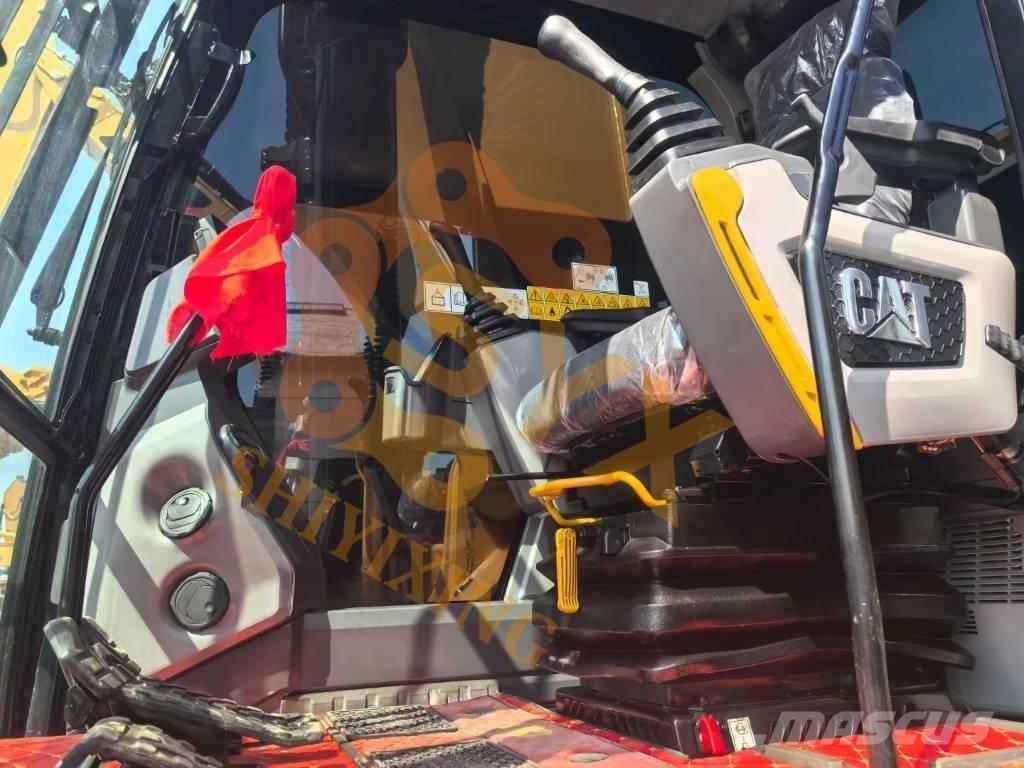 CAT 323 D Raupenbagger
