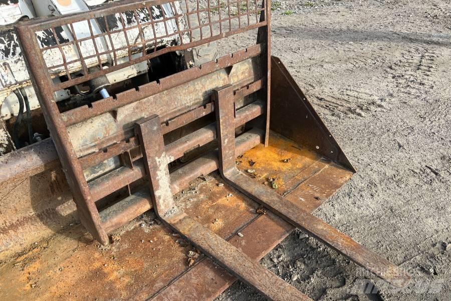Bobcat A 220 Kompaktlader