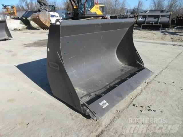 Volvo L20 Schaufeln