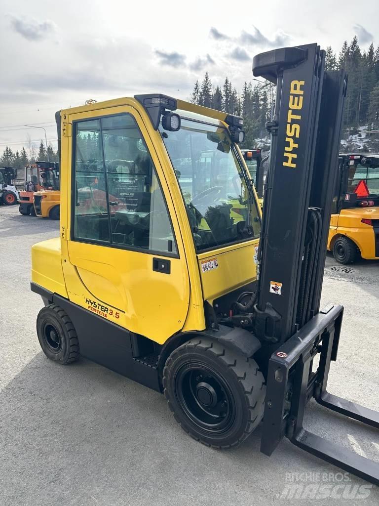 Hyster H3.5FT Diesel Stapler