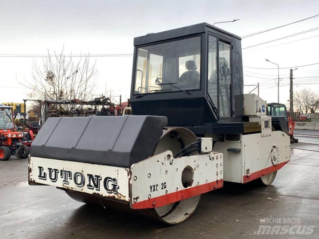 Lutong LTC12G Tandemwalzen