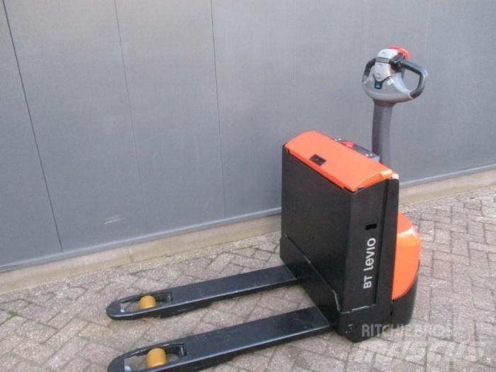 Toyota LWE 140 Niedergabelstapler