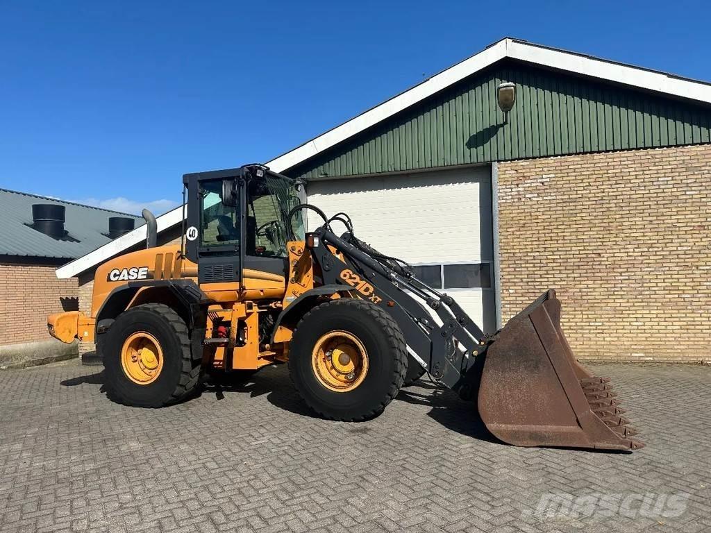 CASE 621D XT Radlader