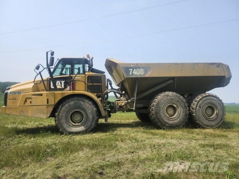 CAT 740 B Dumper - Knickgelenk