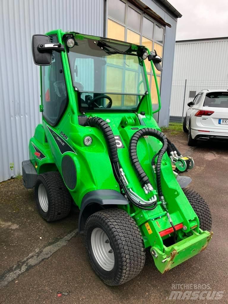 Avant 640i Kompaktlader