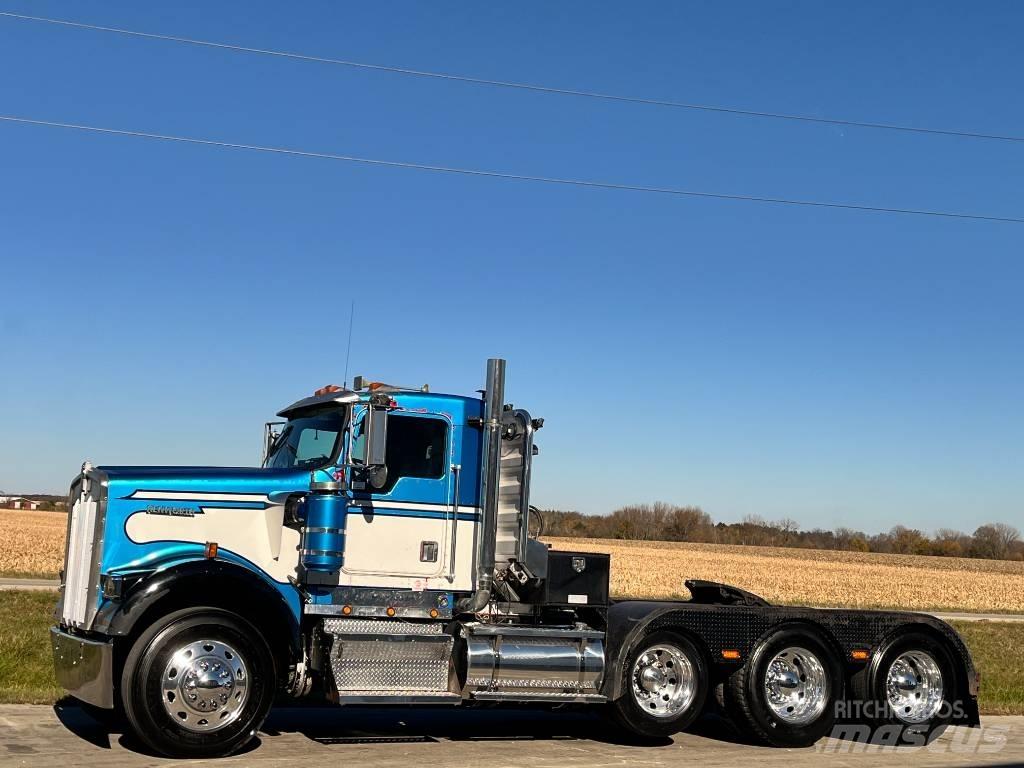 Kenworth W 900 Sattelzugmaschinen