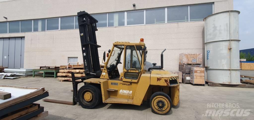 CAT DP 80 Diesel Stapler