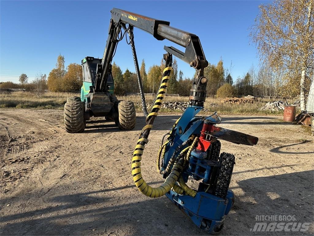 Logman 811H Harvester