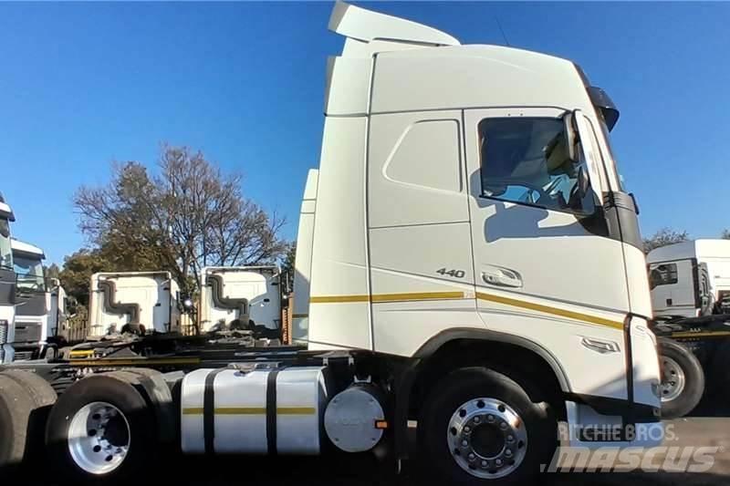 Volvo FH 440 Andere Fahrzeuge