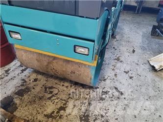 Bomag BW 100 AD-4 Tandemwalzen