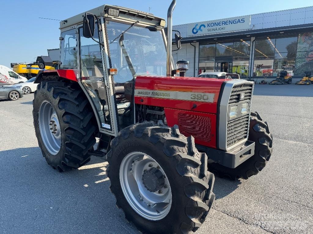 Massey Ferguson 390 Traktoren