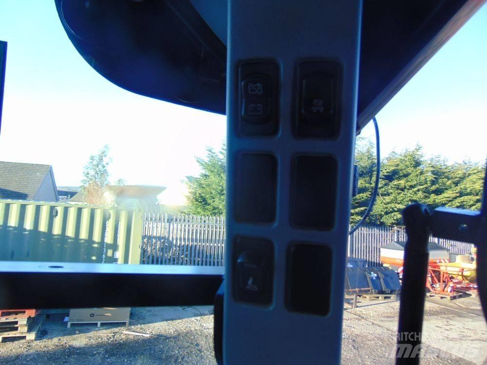 New Holland T 7.210 Traktoren