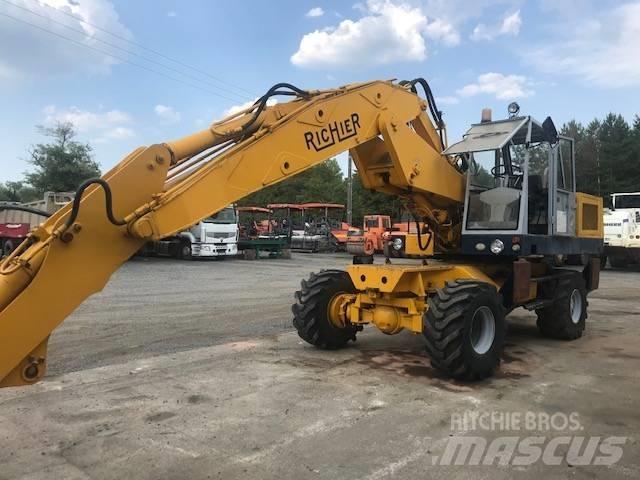 Richier H17P Mobilbagger
