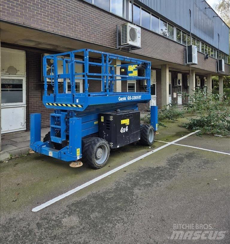 Genie GS 3369 RT Scheren-Arbeitsbühnen