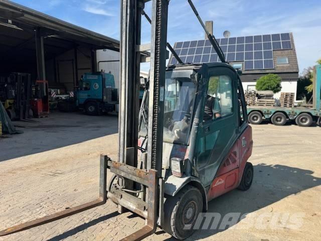 Linde H 30 T Gas Stapler