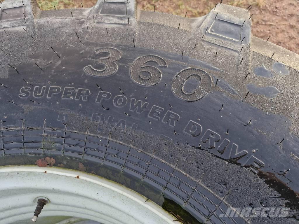 Alliance 800/65-R32 Reifen