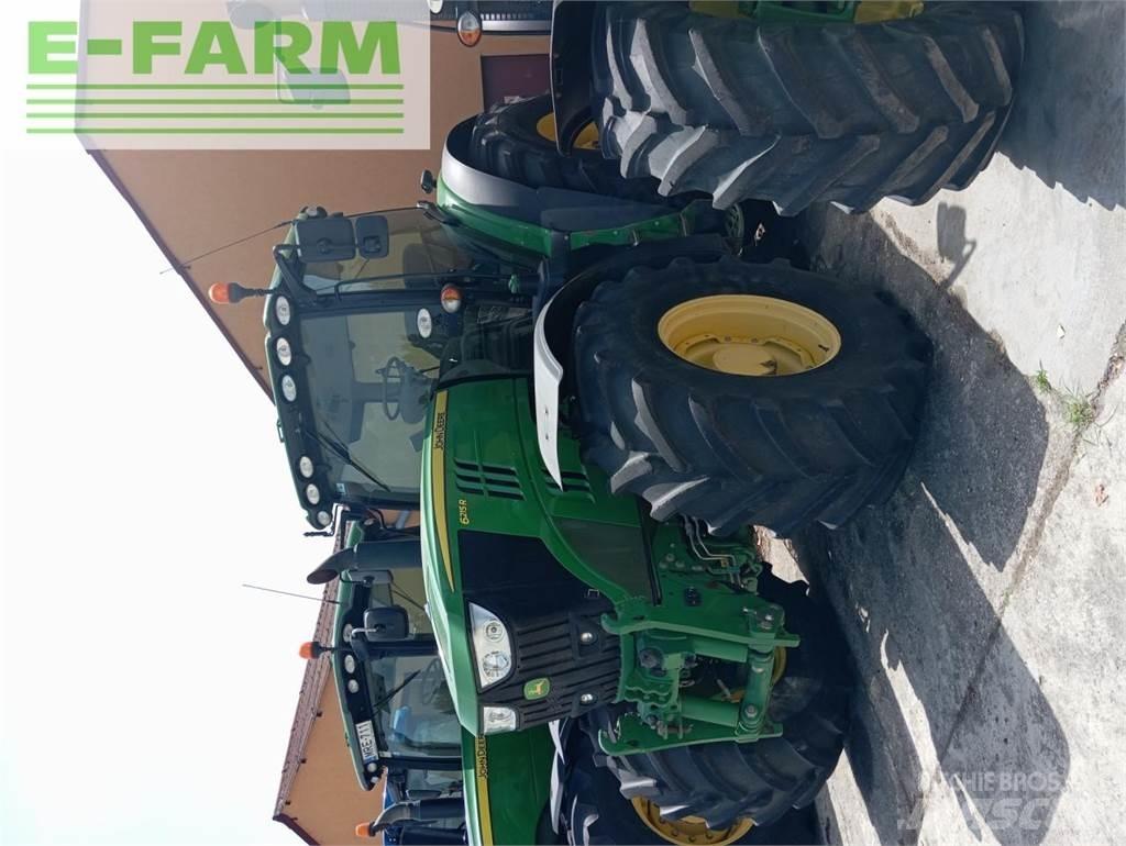 John Deere 6215R Traktoren