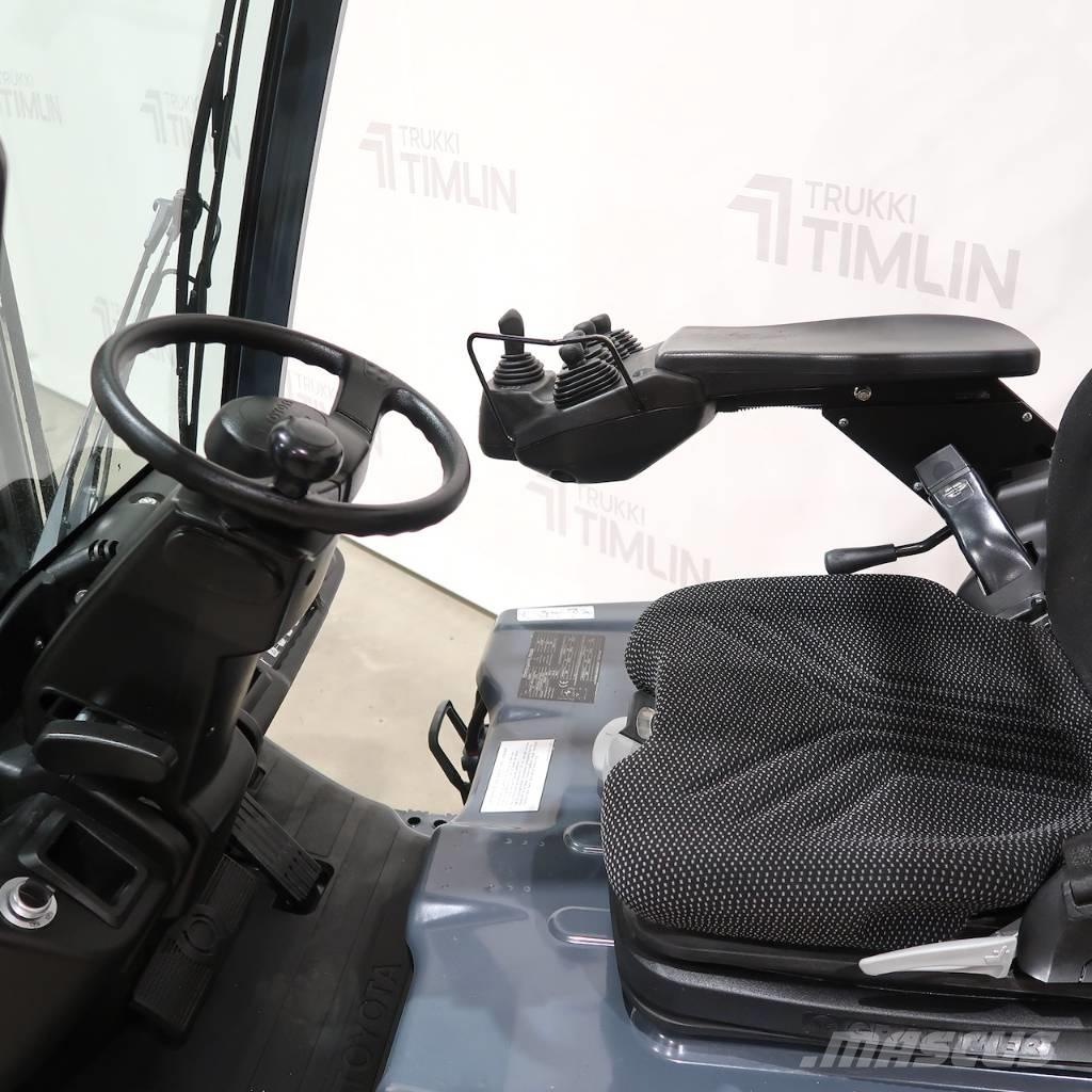 Toyota 8FBM20T Elektro Stapler