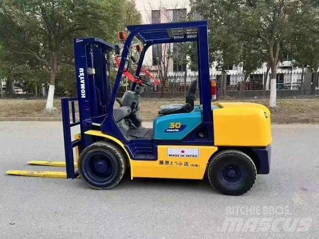 Komatsu FD 30 T-14 Diesel Stapler