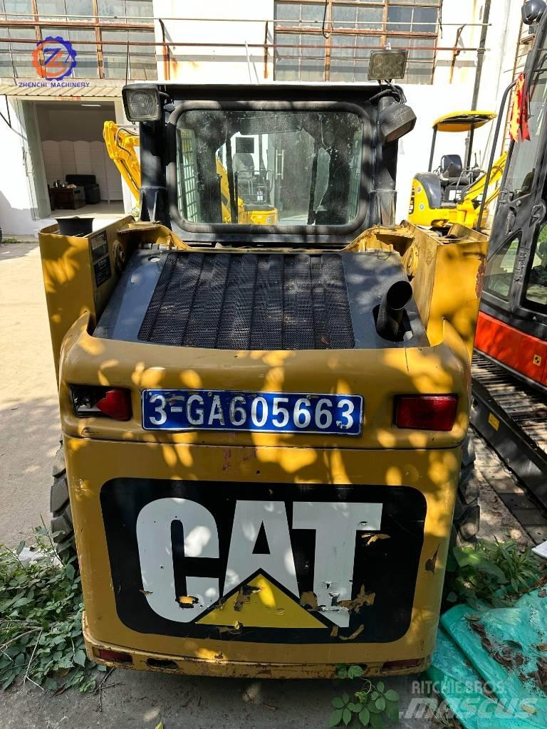 CAT 226 B Kompaktlader