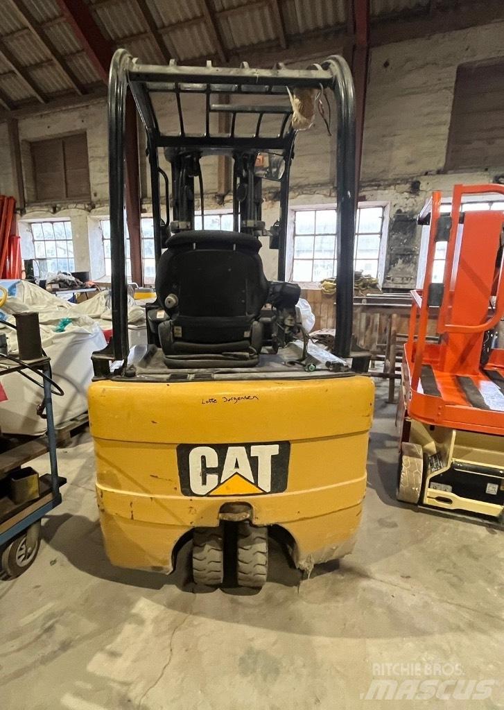 CAT EP 16 Elektro Stapler