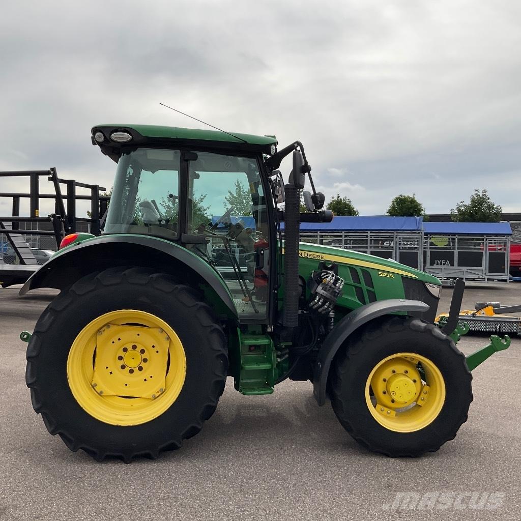 John Deere 5125R Traktoren
