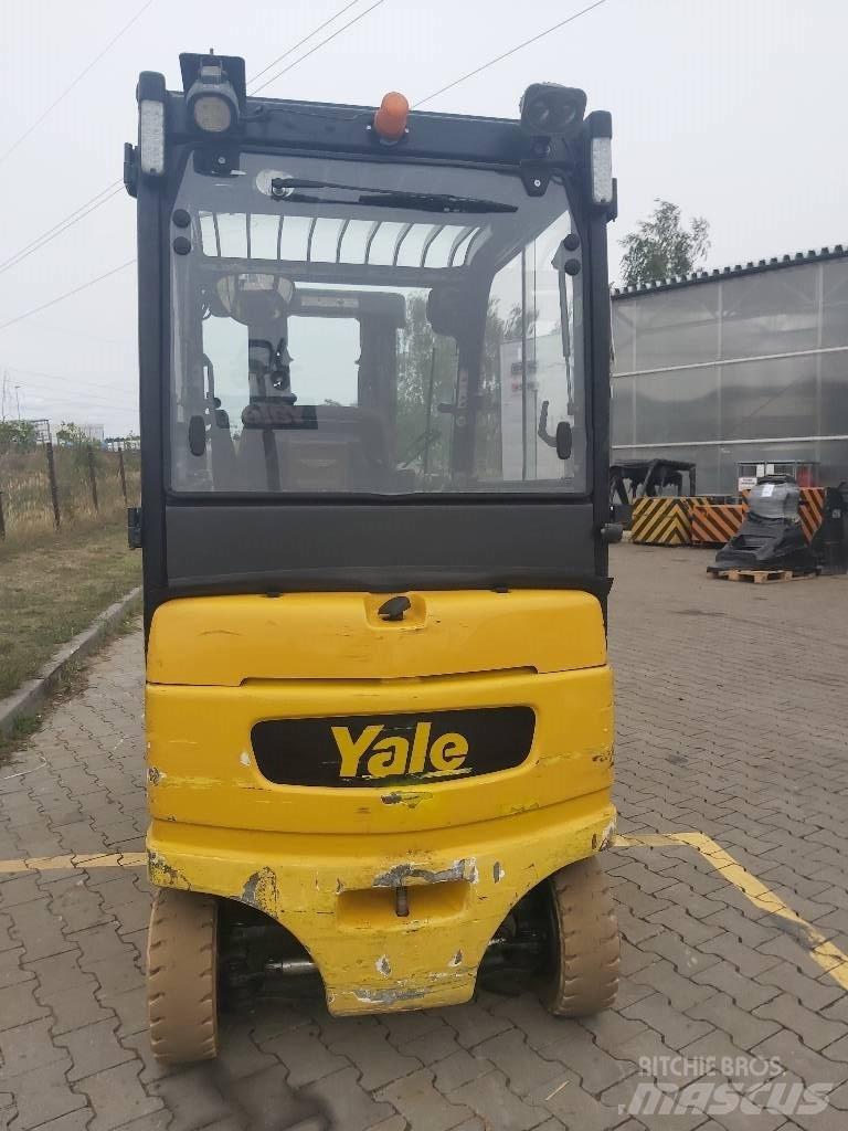 Yale ERP25VL Elektro Stapler