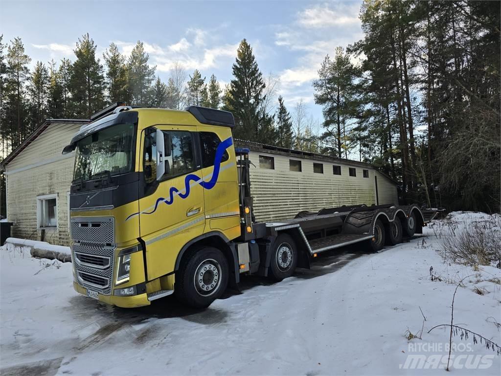 Volvo FH 16 750 Forsttransportfahrzeuge