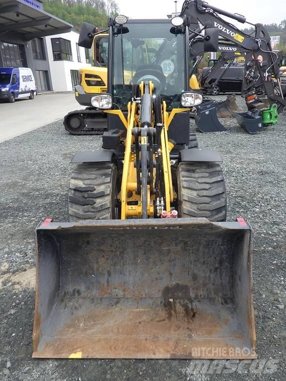 Schäffer 2445 S Radlader