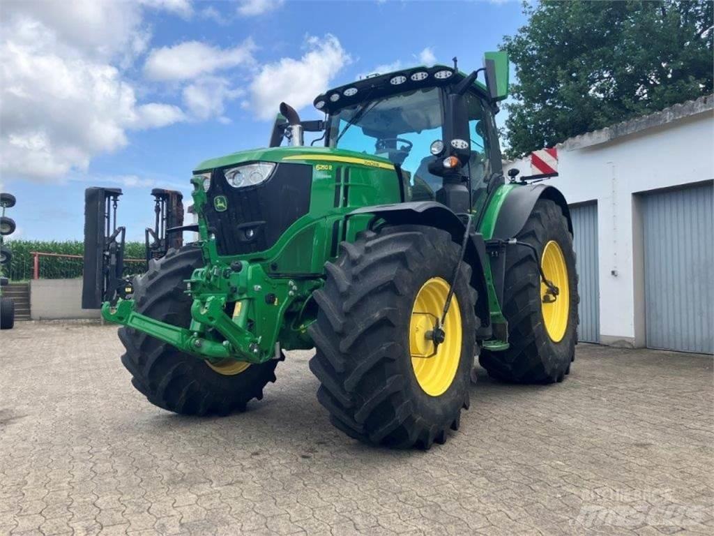 John Deere 6250R Traktoren