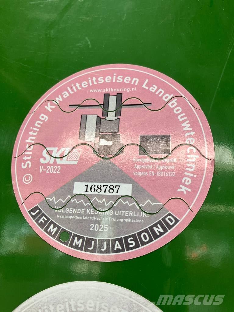 Amazone UX 5200 Anhängespritzen