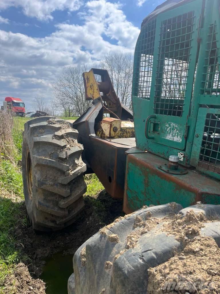 Timberjack 240A Stammholzschlepper