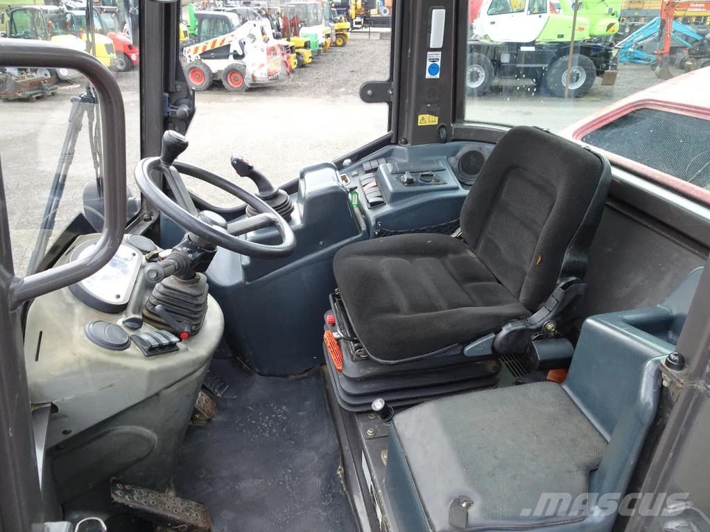 Mecalac AS700 Radlader