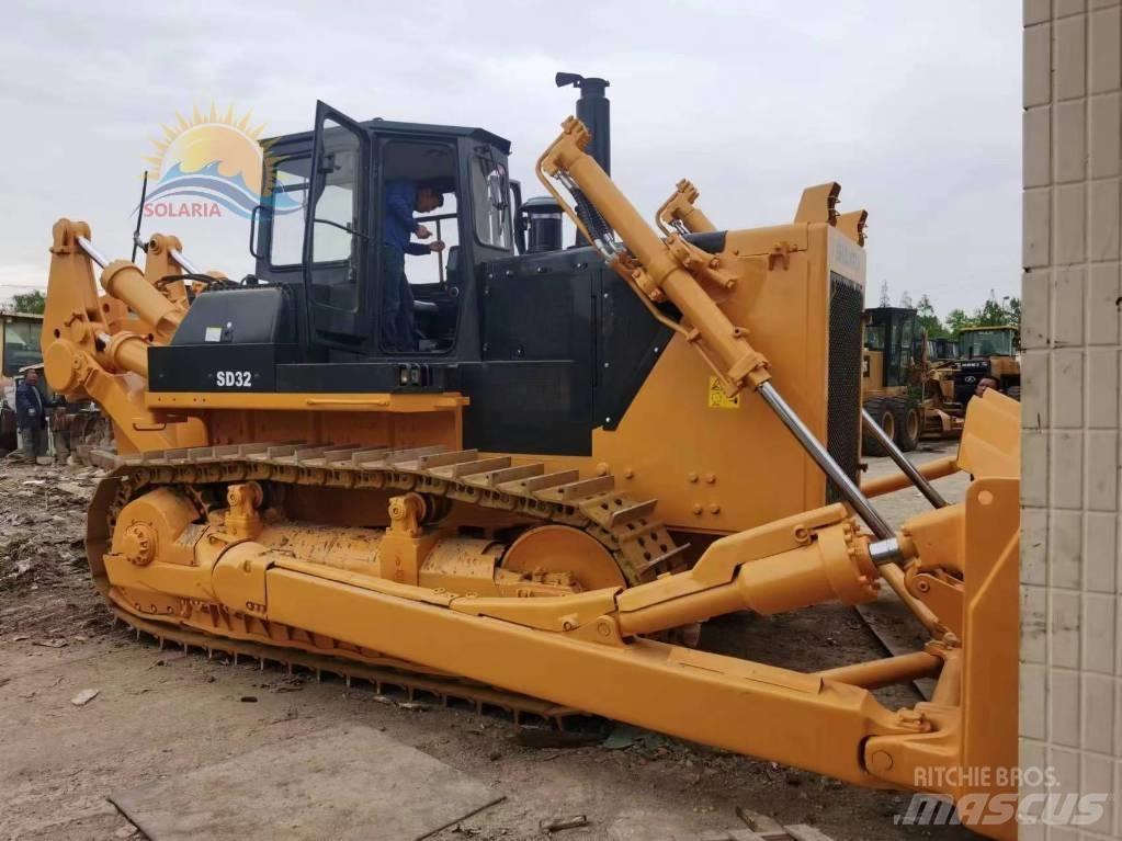 Shantui SD 32 Bulldozer
