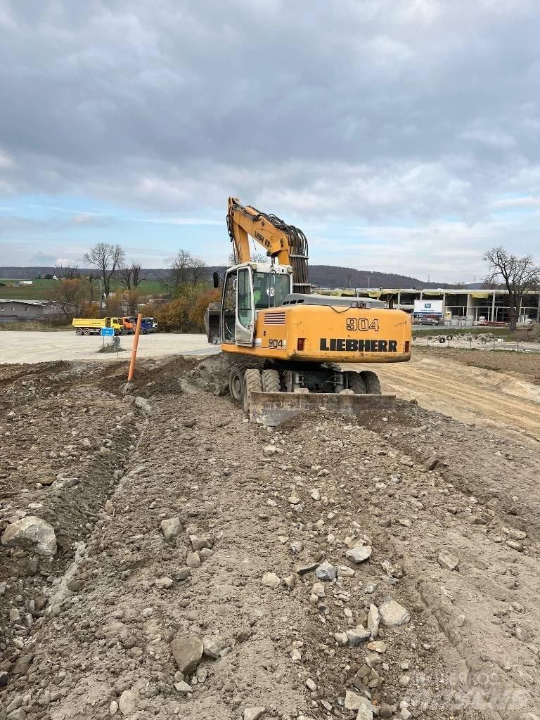 Liebherr A-904 900 Mobilbagger