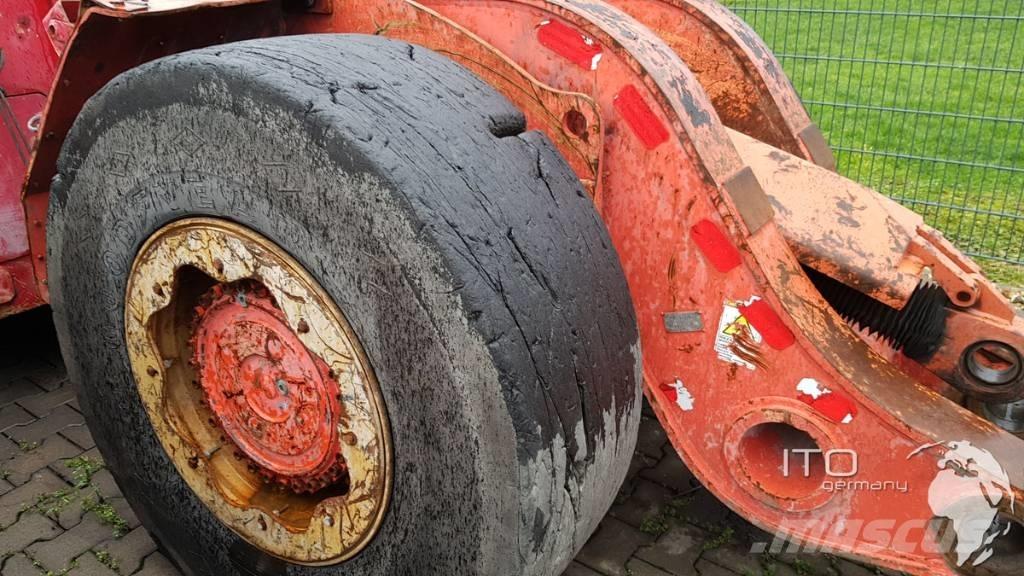 Sandvik LH 208 L Untertagelader