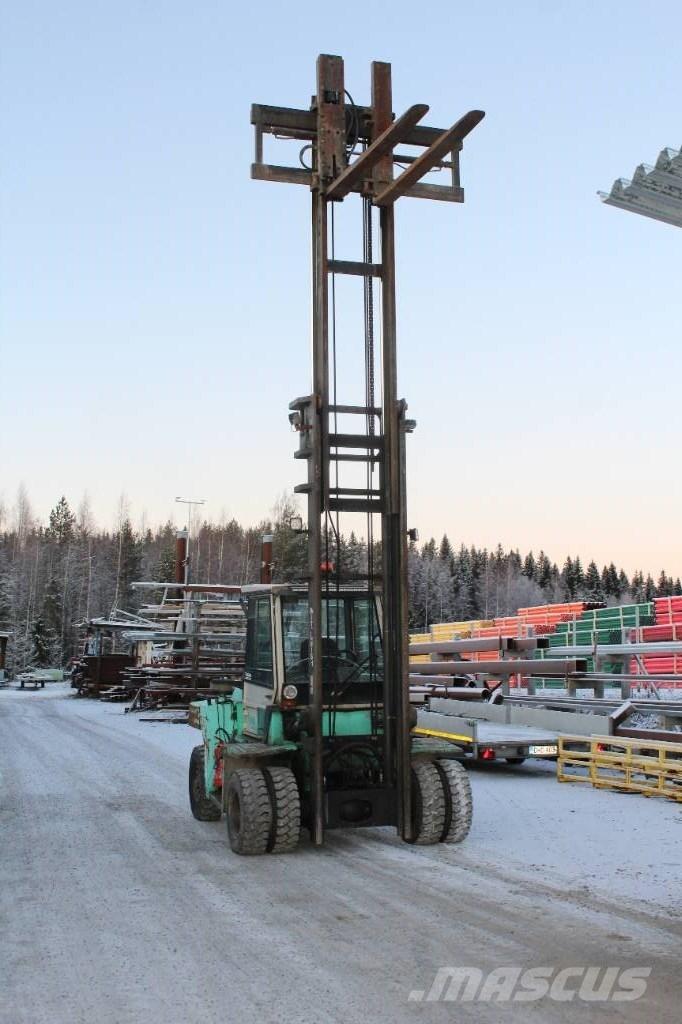 Mitsubishi FD 70 Diesel Stapler