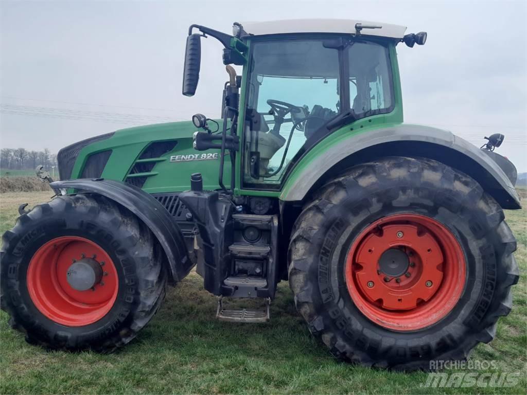 Fendt 826 Vario Traktoren