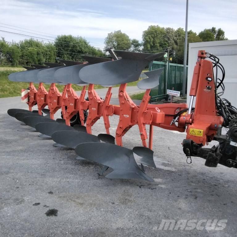 Kuhn Vari-Master 153 Wendepflüge