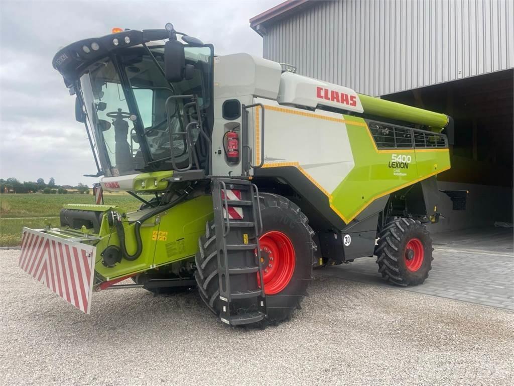 CLAAS Lexion 5400 Mähdrescher