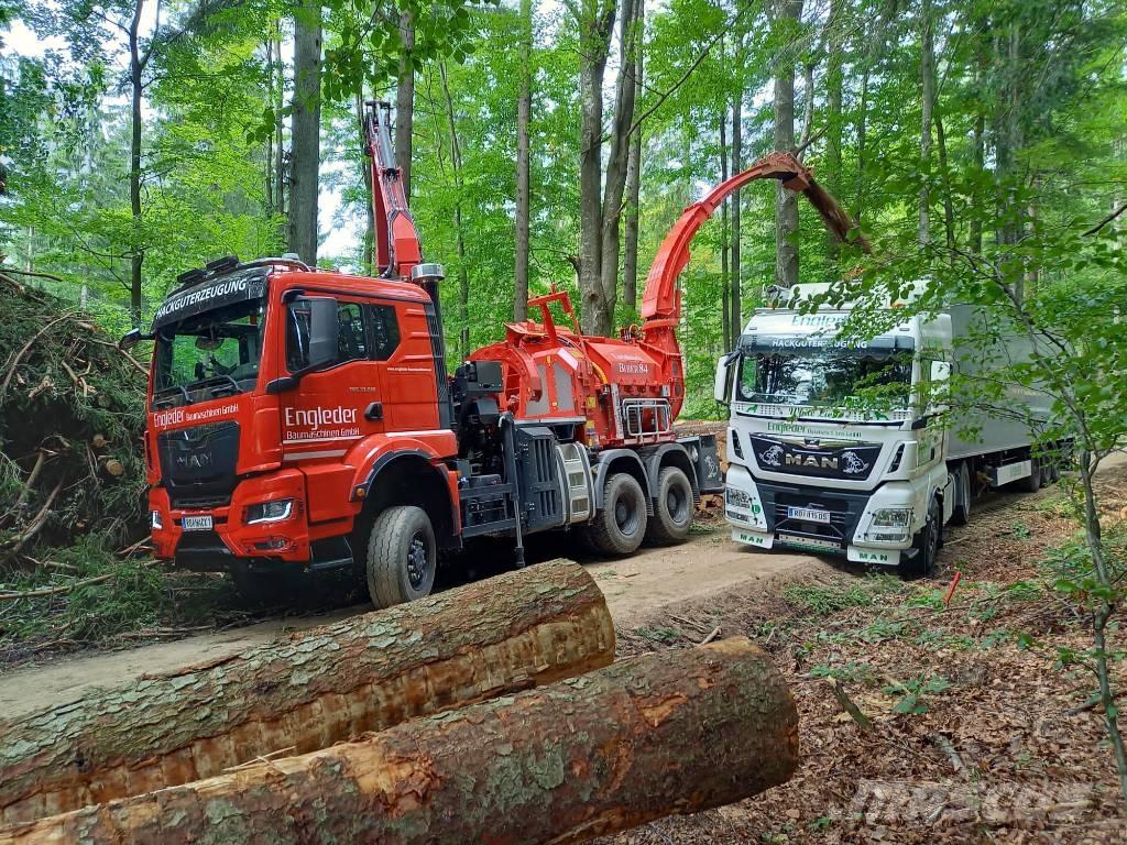 Eschlböck Biber 84 Holzhäcksler