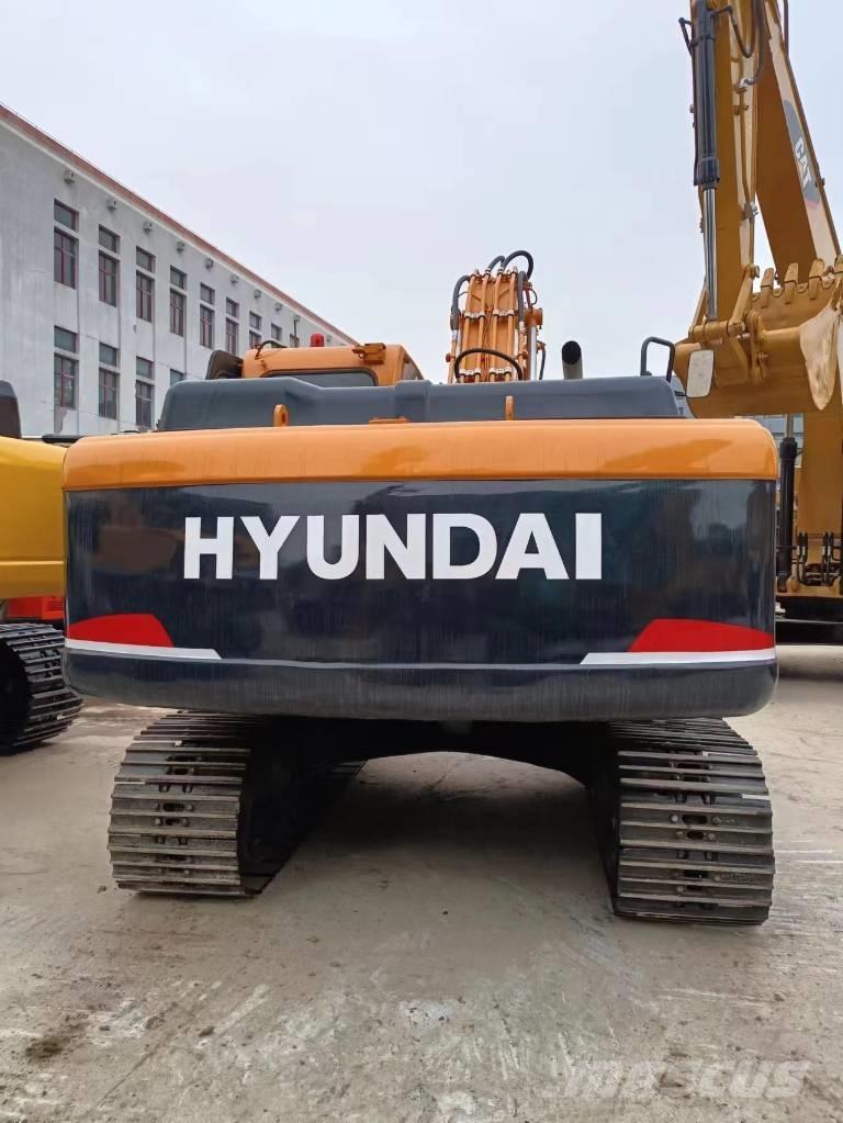 Hyundai 220LC-9S Raupenbagger