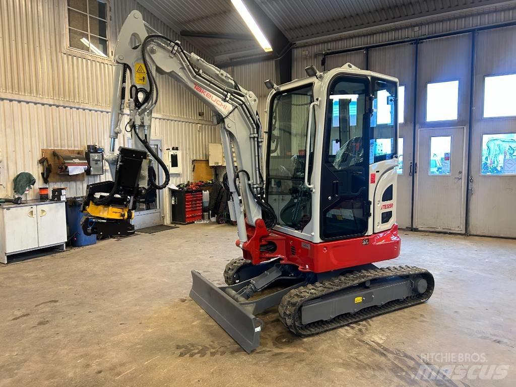 Takeuchi TB325 Minibagger < 7t
