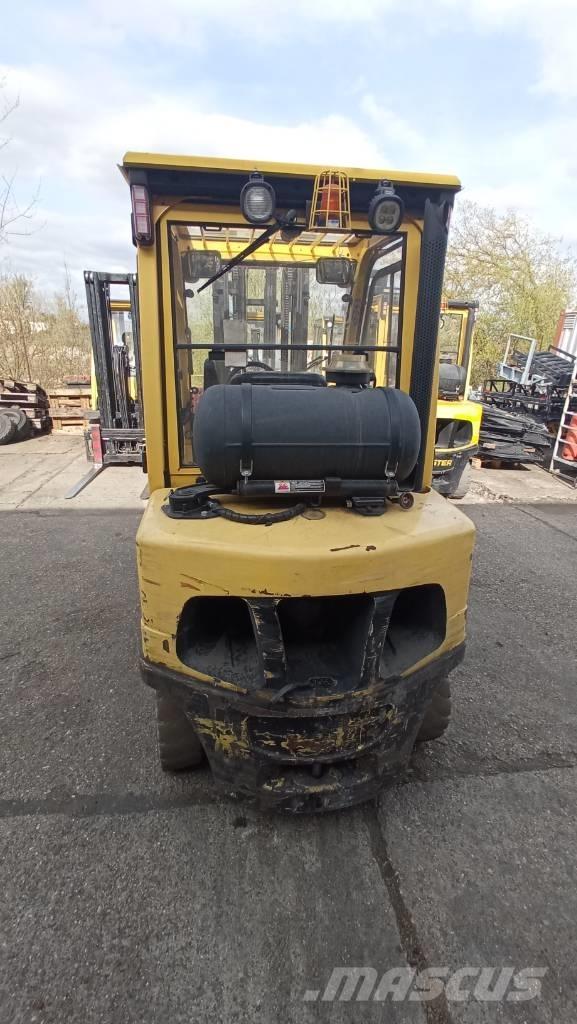 Hyster H 3.00 FT Gas Stapler