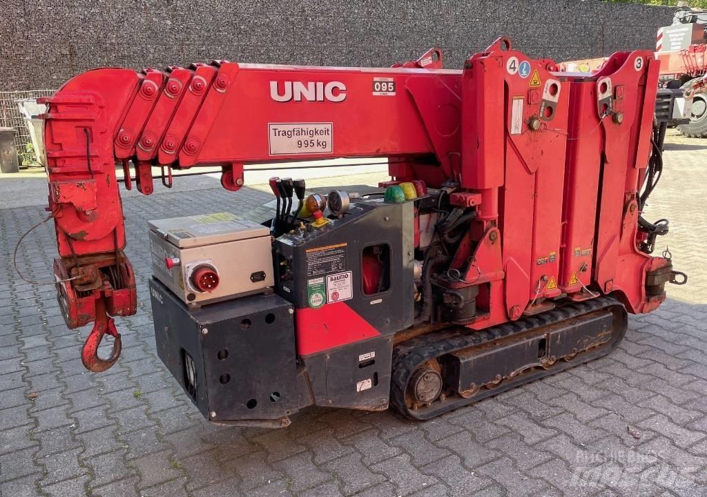 Unic URW-095 Minikrane