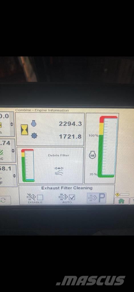John Deere S 670 Mähdrescher