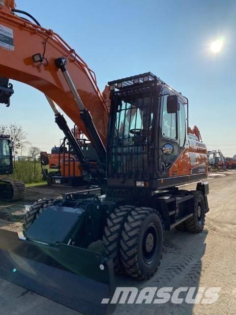 Doosan DX 210 W Mobilbagger